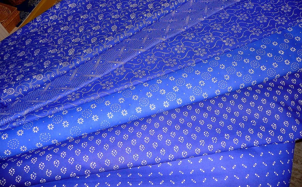 változatos kékfestő - lakástextil dekor anyag